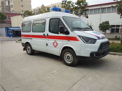 江鈴特順救護(hù)車 移動手術(shù)車的創(chuàng)新應(yīng)用與優(yōu)勢分析
